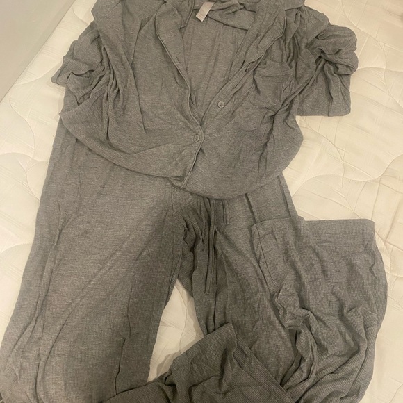 SKIMS PJS - Picture 7 of 7